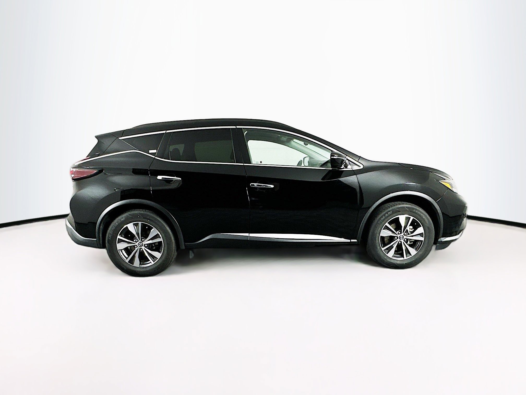 Used 2023 Nissan Murano SV image 10