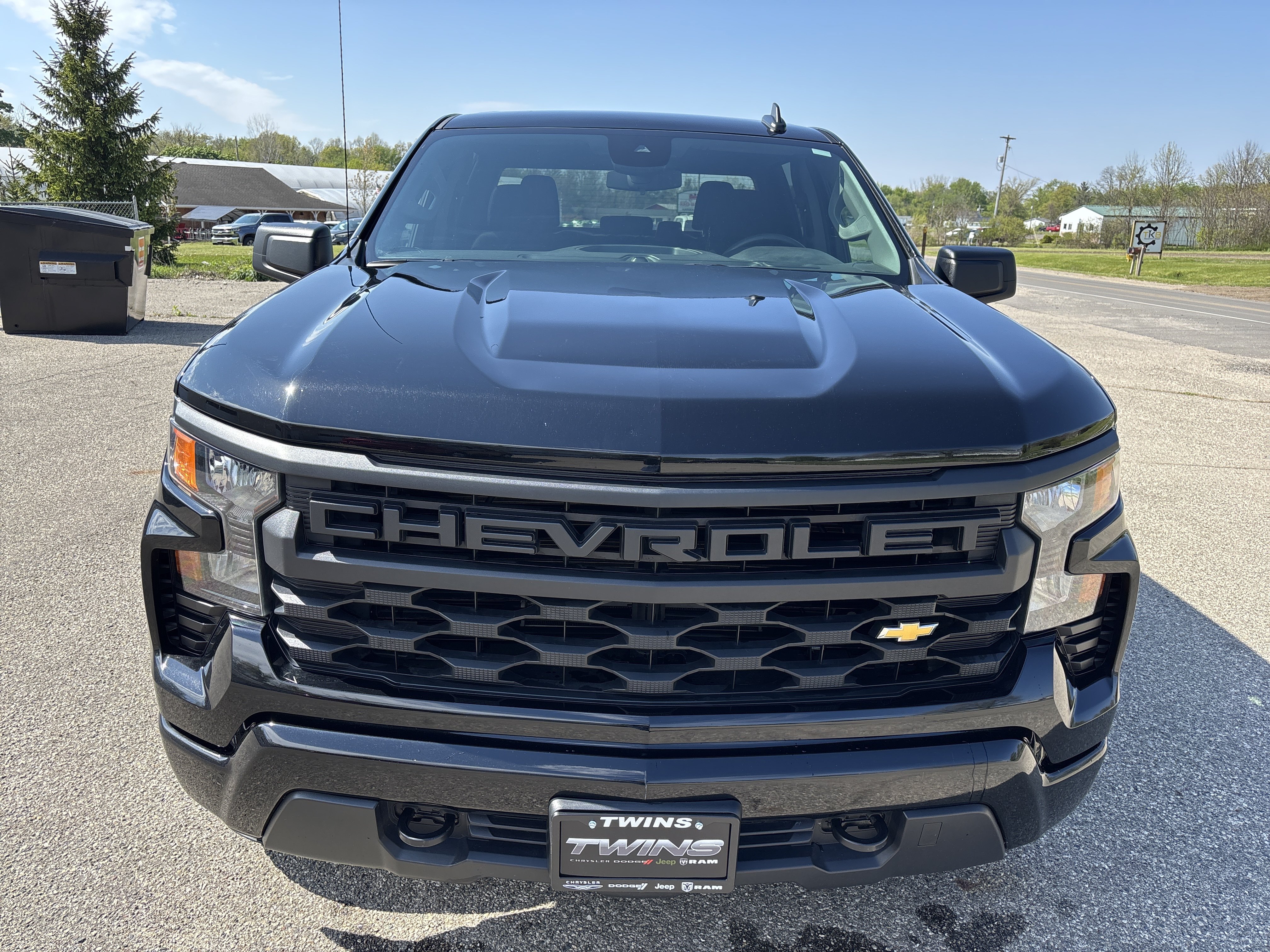 Used 2024 Chevrolet Silverado 1500 Custom AWD/4WD image 11