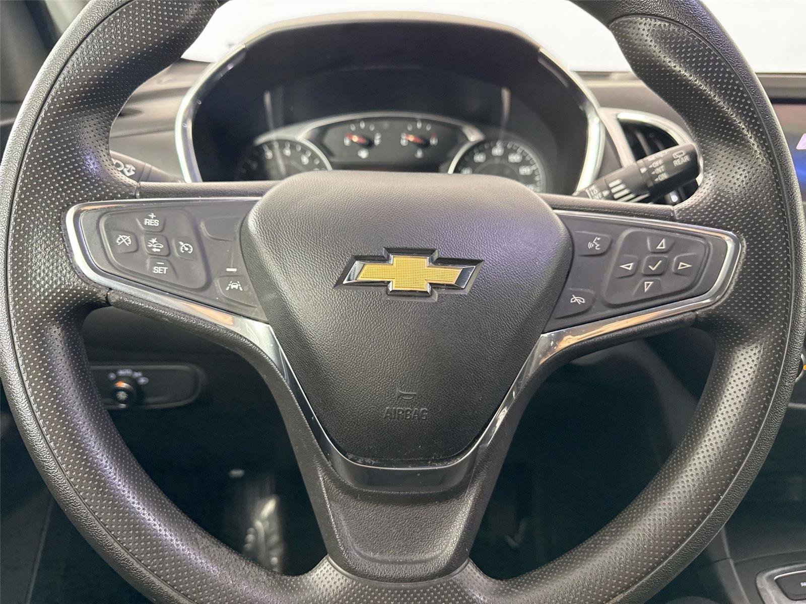 Used 2020 Chevrolet Equinox LT AWD/4WD image 15