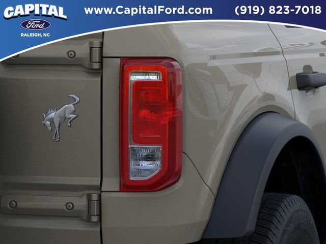 New 2025 Ford Bronco 4-Door image 23