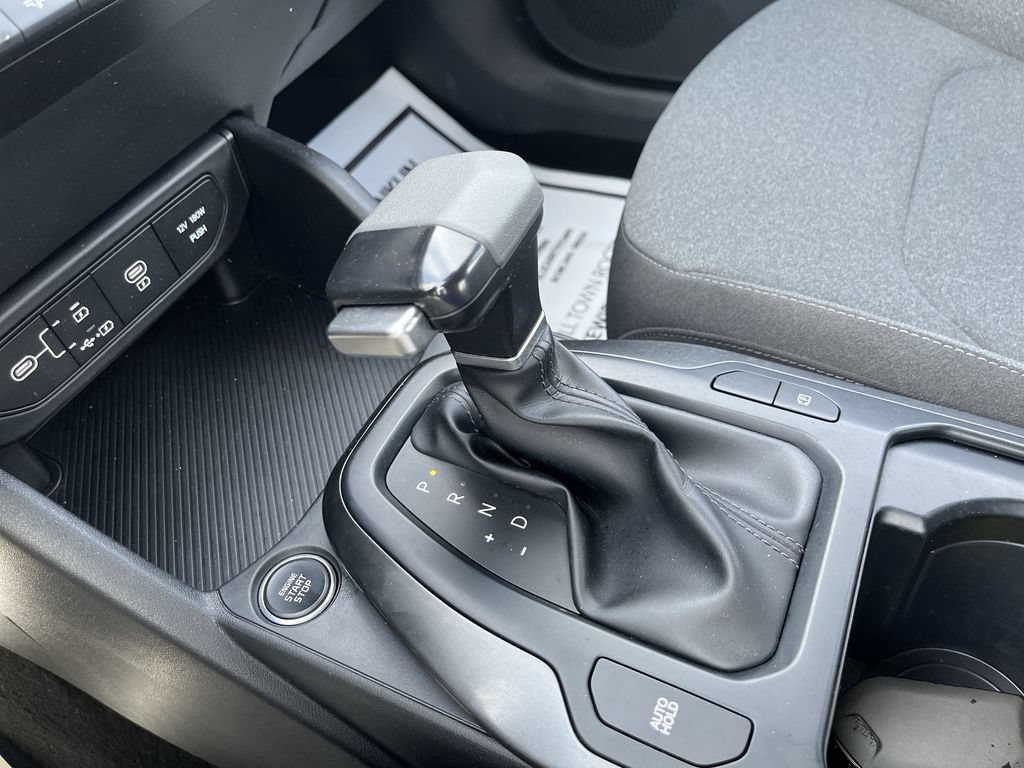 Used 2025 Kia K4 FWD image 19