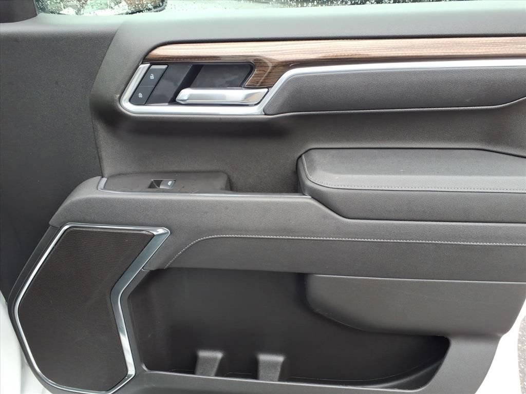 Used 2025 Chevrolet Silverado 1500 LT w/ Work Truck Package image 27