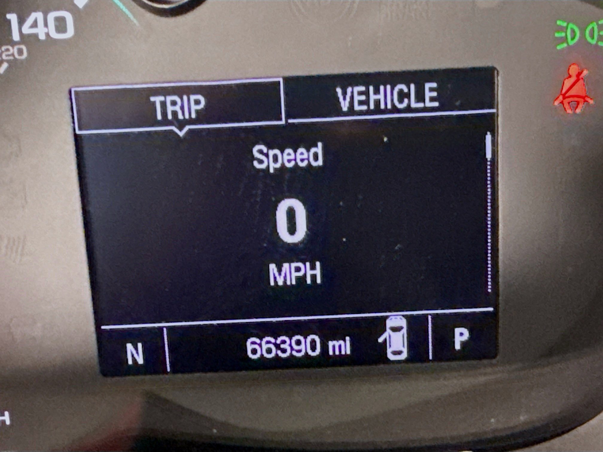Used 2019 Chevrolet Trax LT w/ LT Convenience Package AWD/4WD image 16