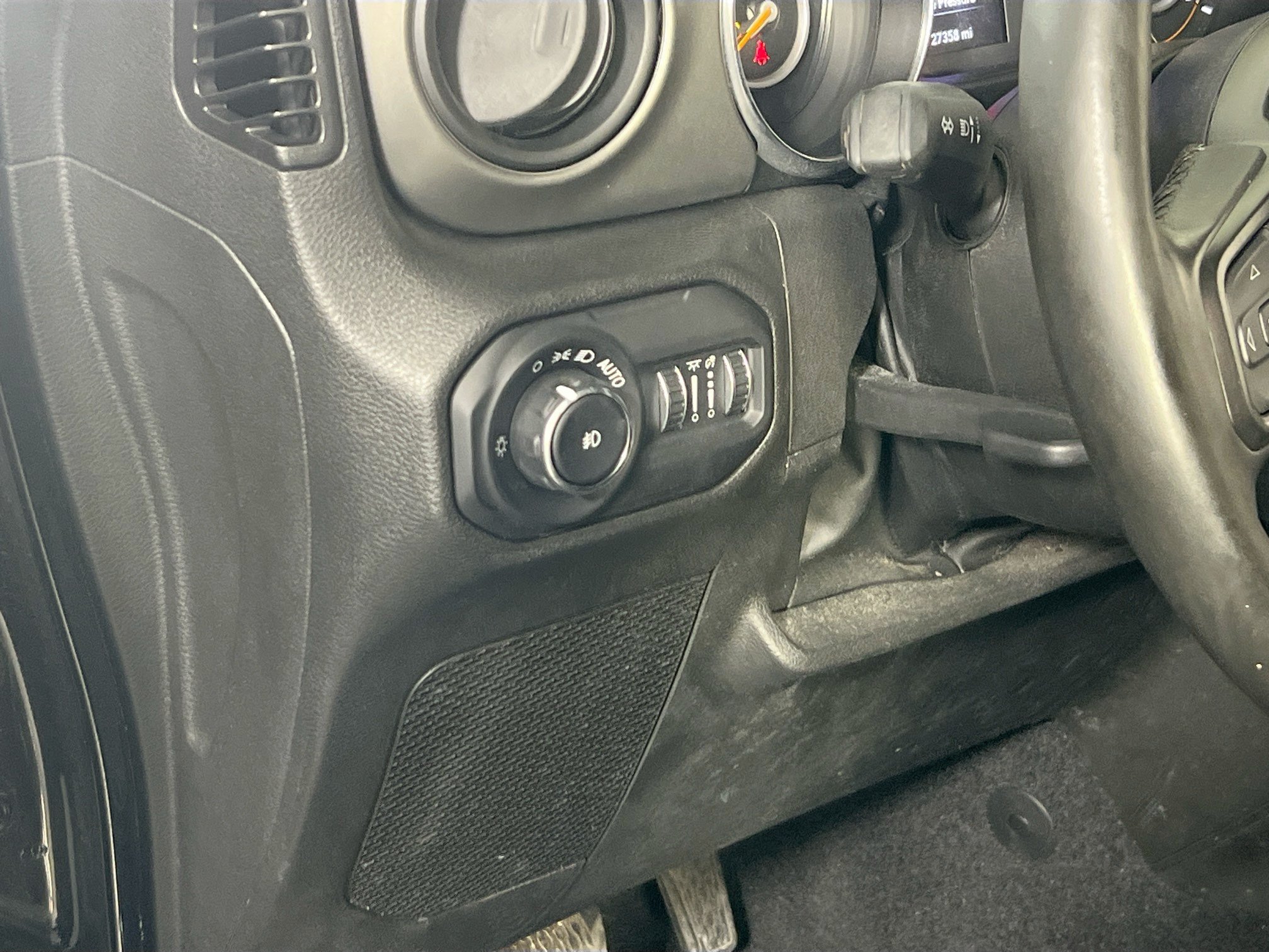 Used 2022 Jeep Wrangler Unlimited Sport AWD/4WD image 10