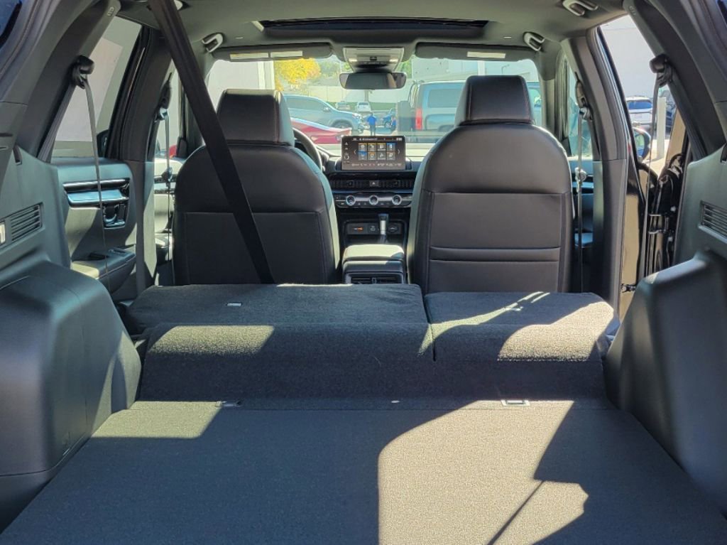 Used 2024 Honda CR-V Sport Touring image 30