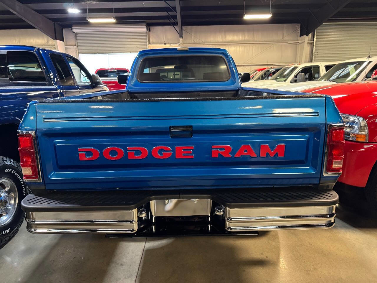 Used 1991 Dodge D/W Truck 250 image 32