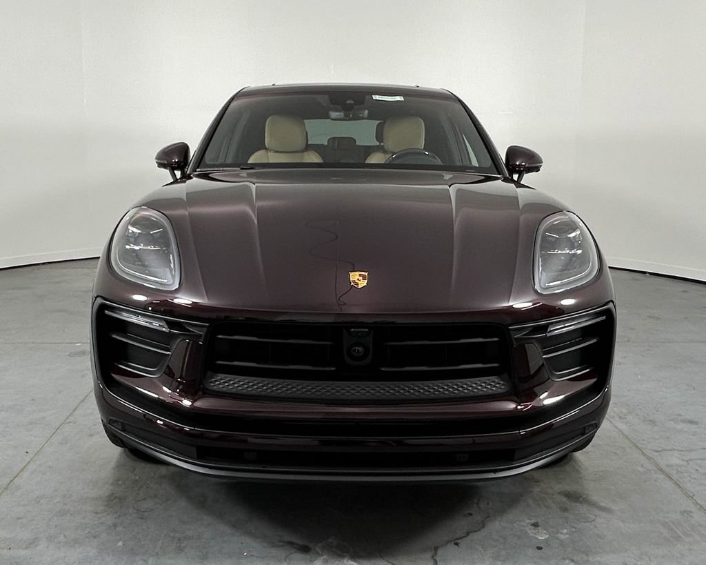New 2026 Porsche Macan AWD/4WD image 10