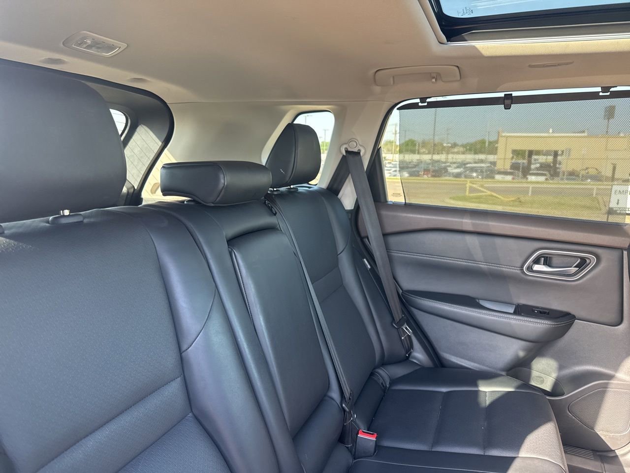 Certified 2021 Nissan Rogue SV w/ Premium Package image 31