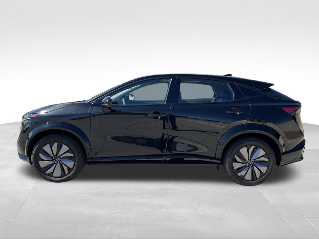 Used 2024 Nissan Ariya AWD image 8