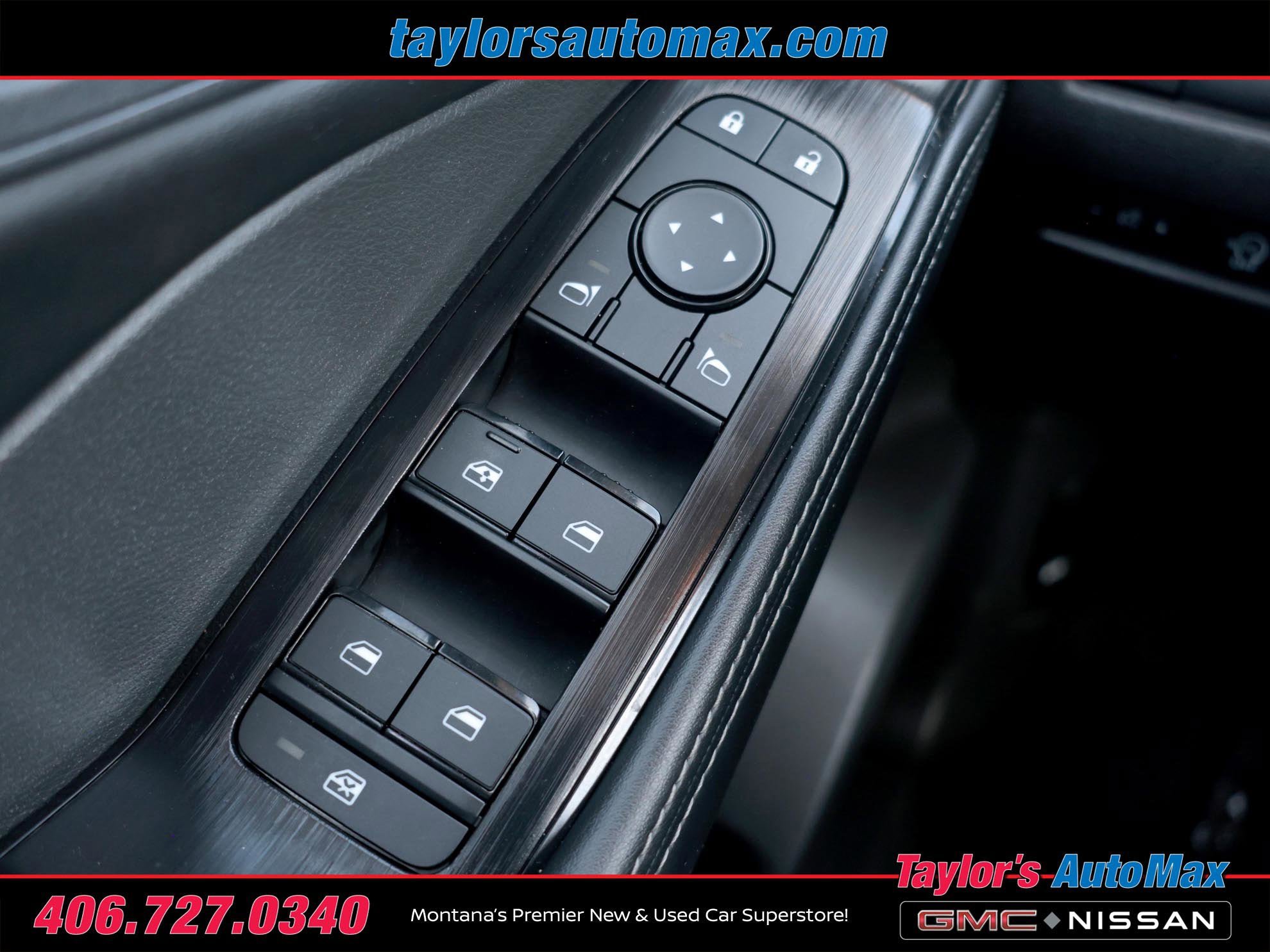 Used 2025 Nissan Rogue SV AWD/4WD image 25