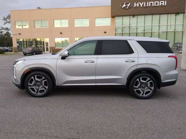 Used 2023 Hyundai Palisade SEL w/ Premium Package image 7