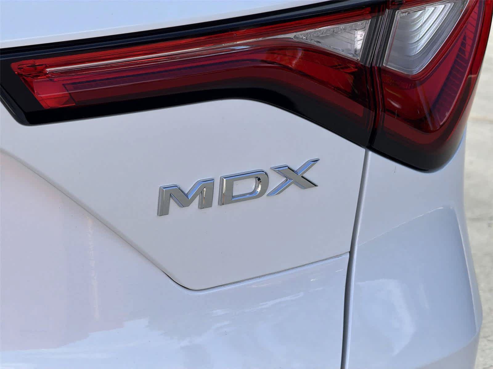 Used 2023 Acura MDX w/ Technology Package FWD image 8