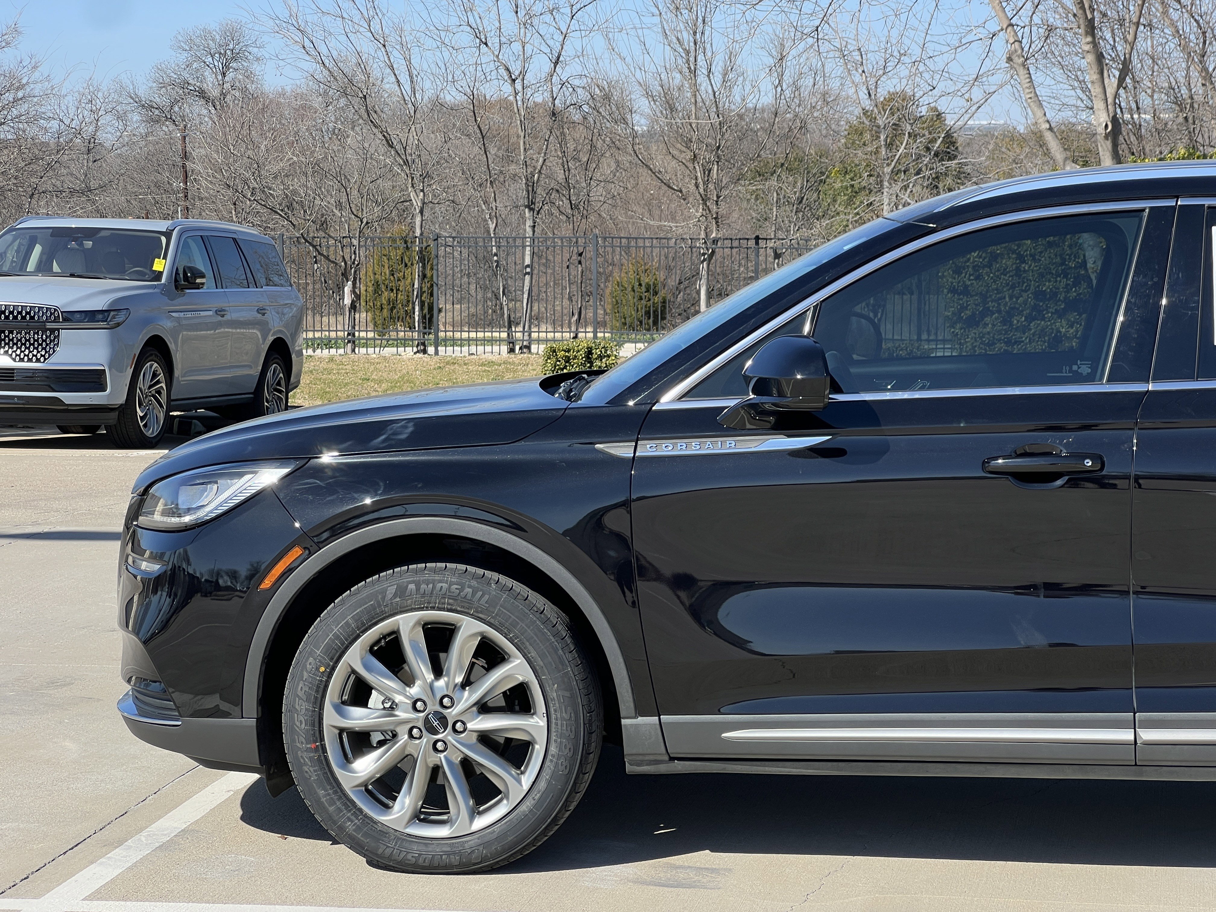 Certified 2022 Lincoln Corsair FWD w/ Premium Package image 5