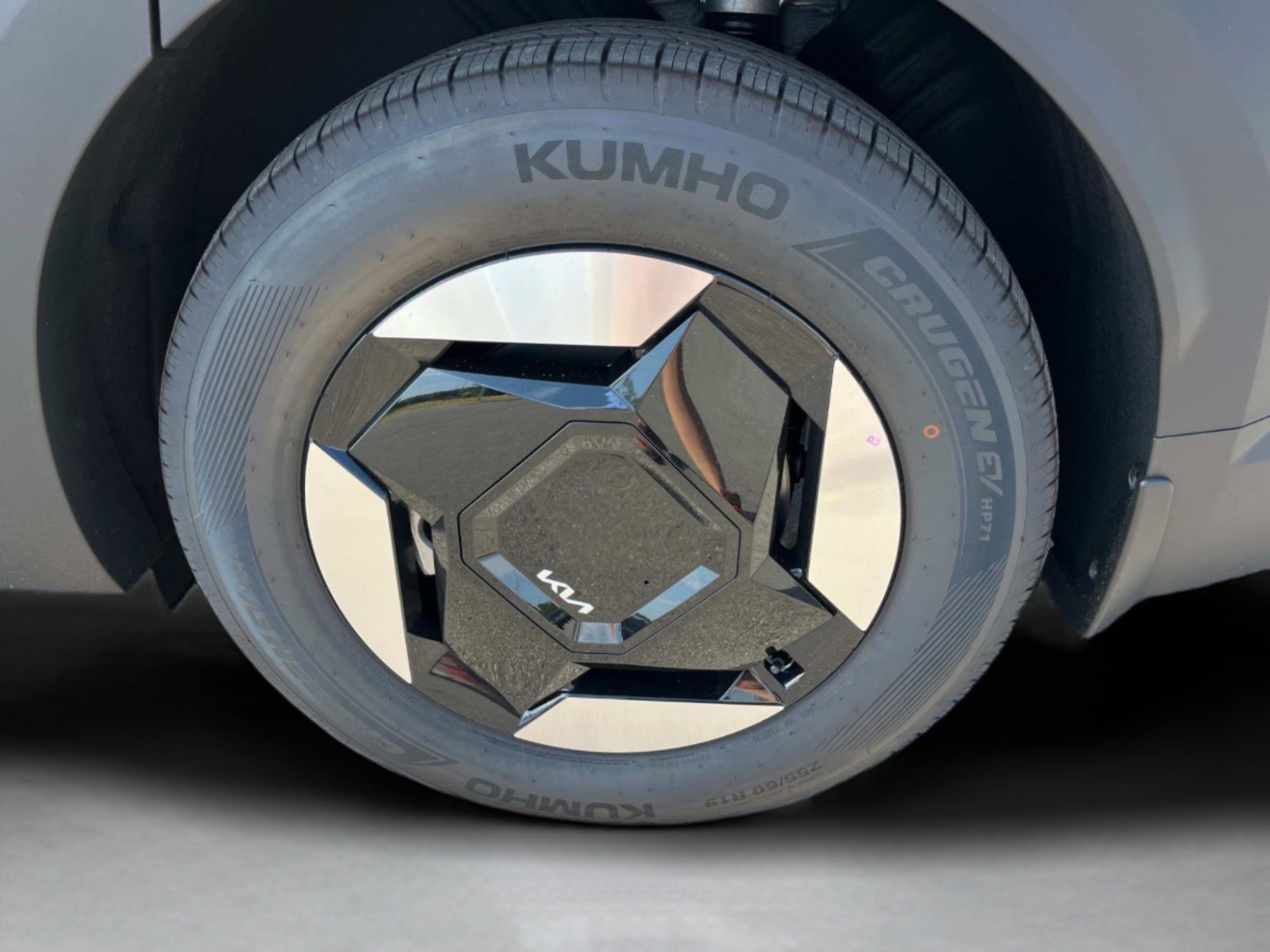 New 2026 Kia EV9 Wind image 11