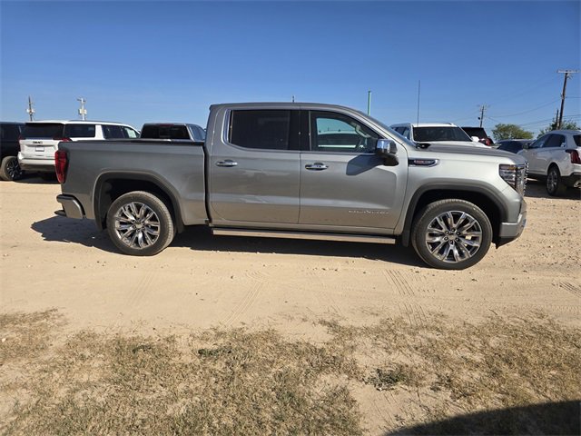 New 2026 GMC Sierra 1500 Denali image 4