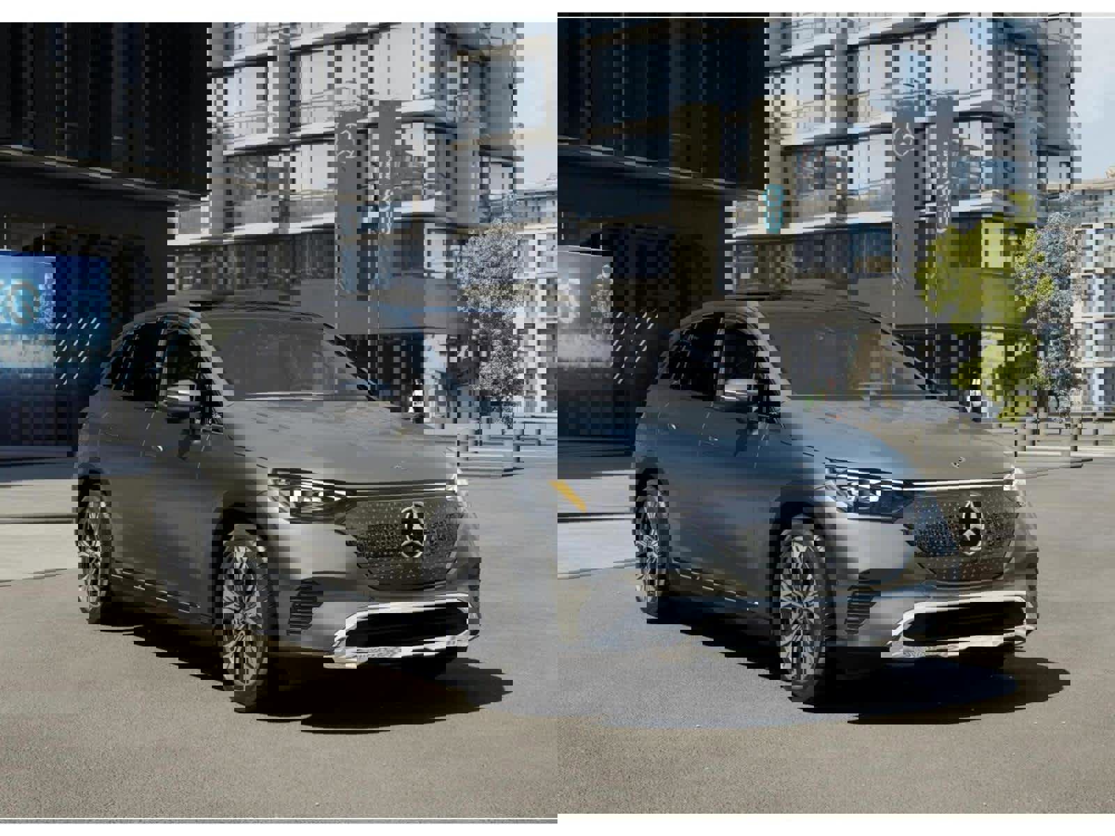 New 2026 Mercedes-Benz EQE 320 4MATIC SUV image 9