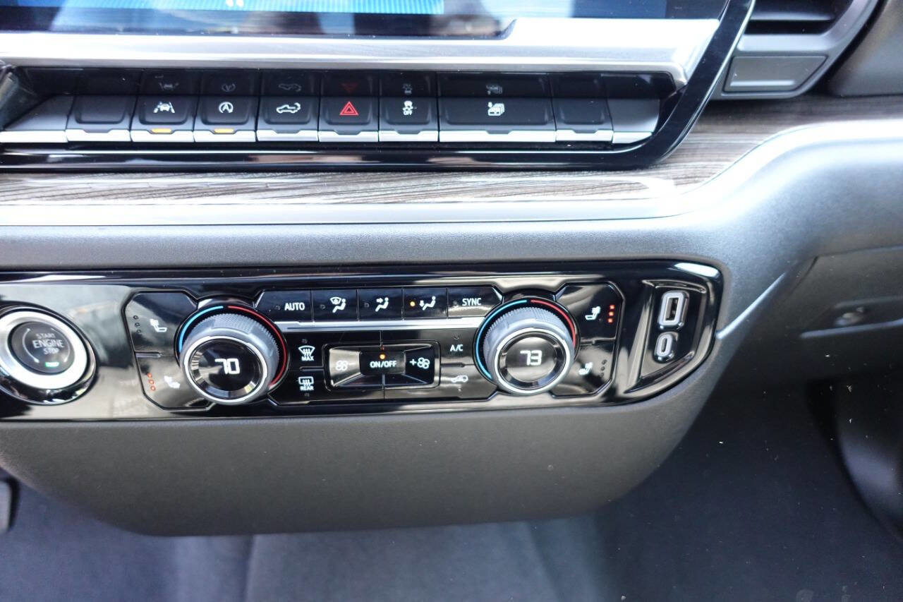 Used 2023 Chevrolet Silverado 1500 LT AWD/4WD image 44