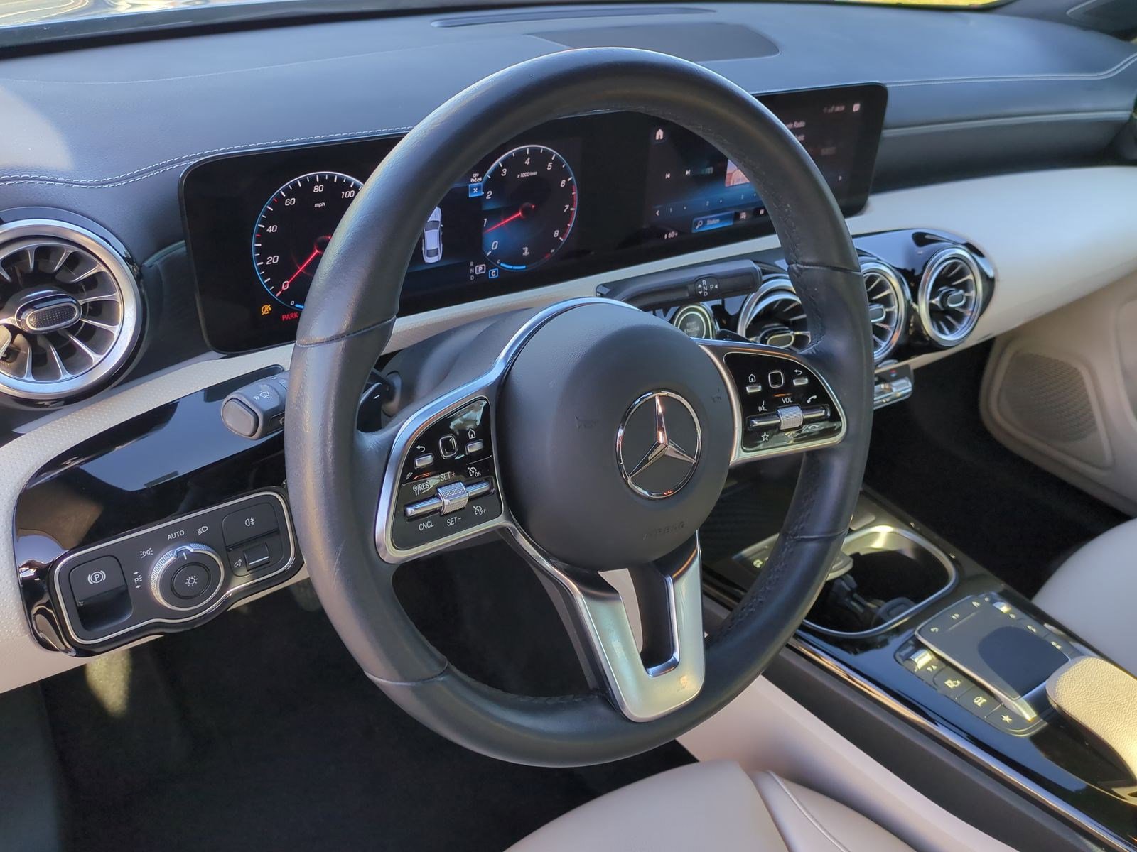 Used 2023 Mercedes-Benz CLA 250 250 image 18