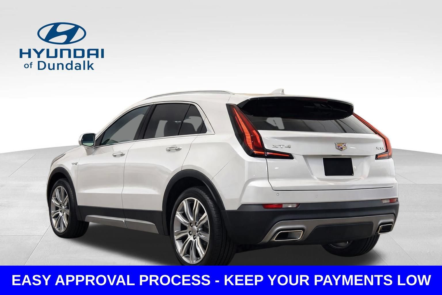 Used 2023 Cadillac XT4 Premium Luxury FWD image 5