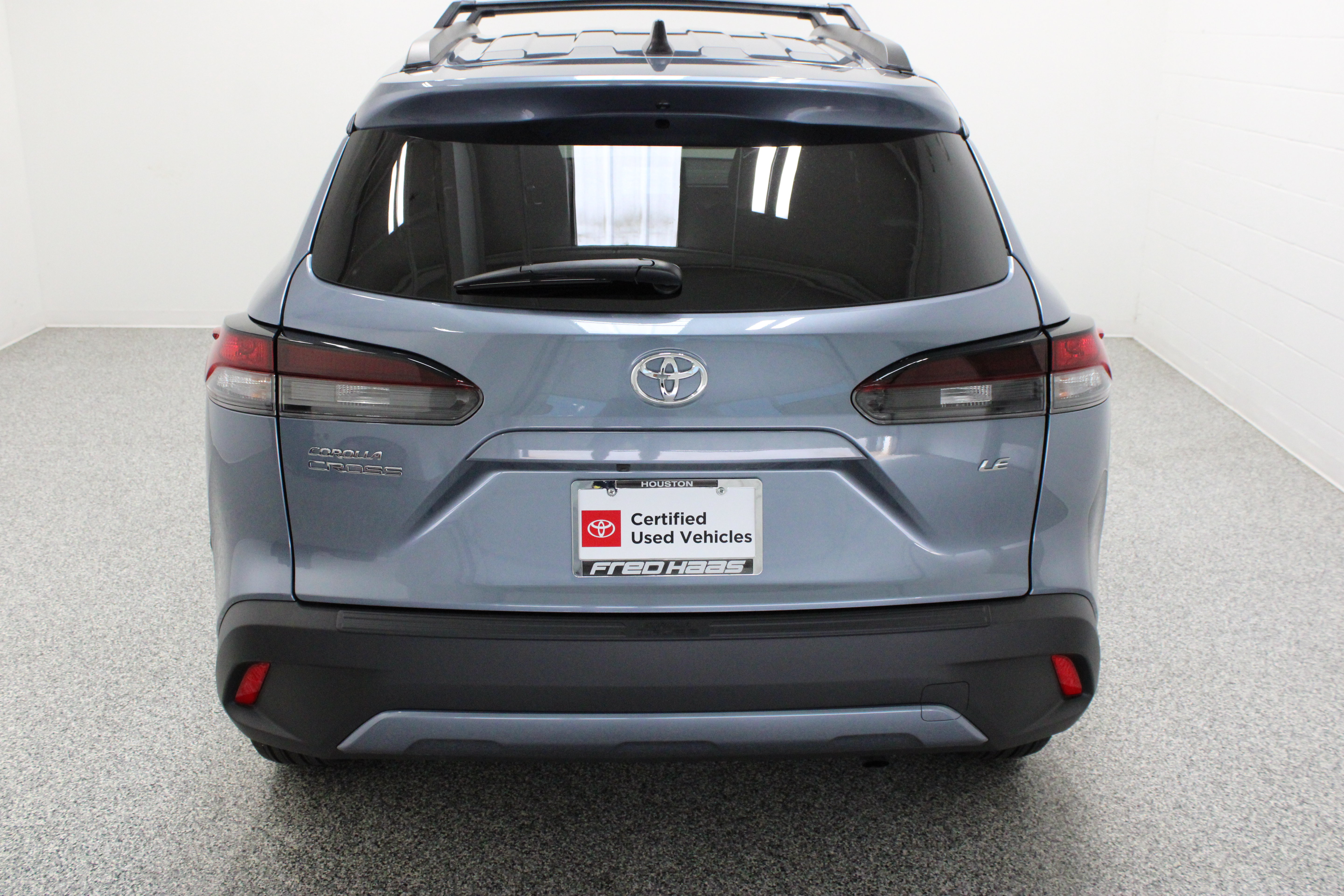 Certified 2026 Toyota Corolla Cross LE FWD image 8