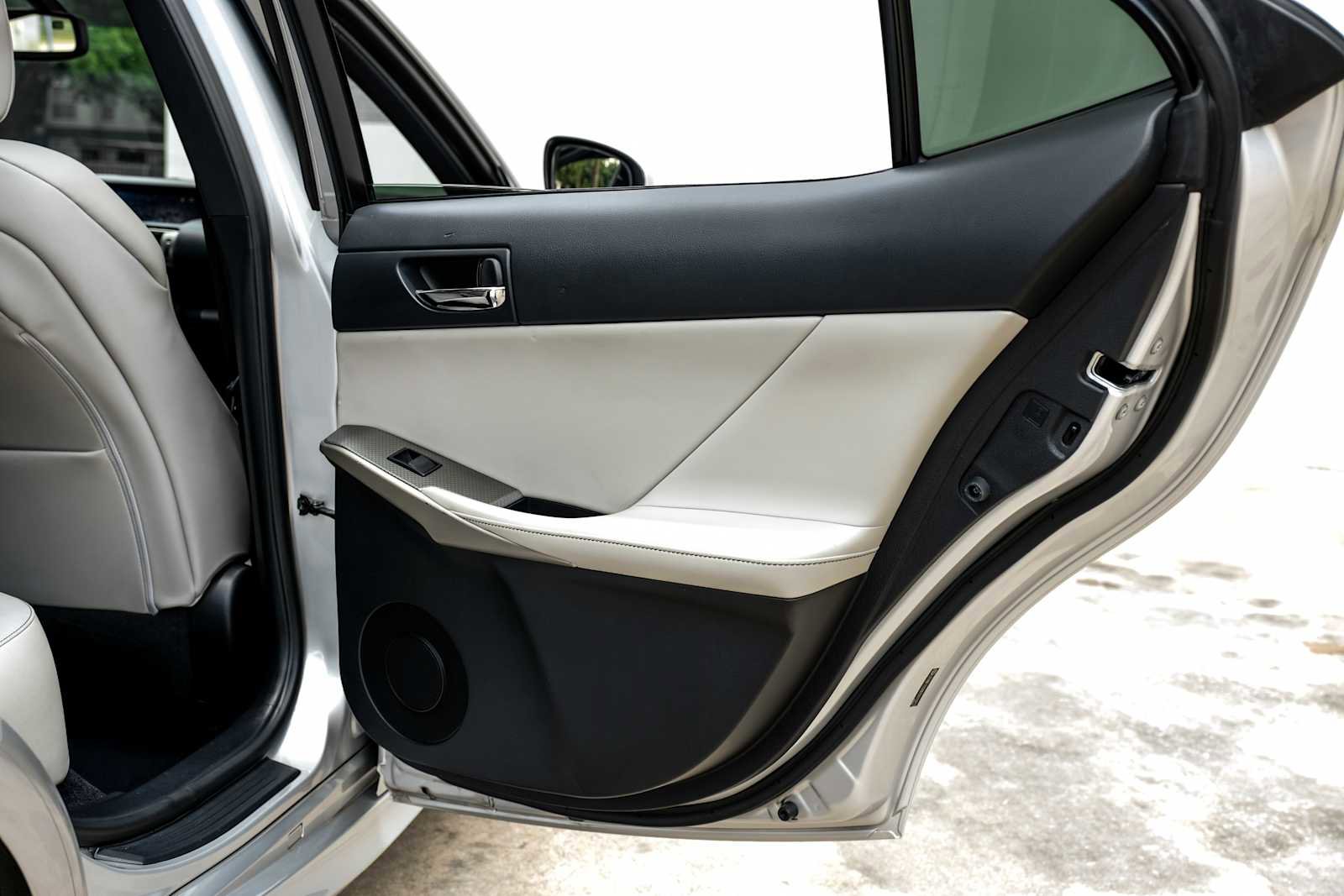 Used 2014 Lexus IS 250 w/ F-Sport Package RWD image 47