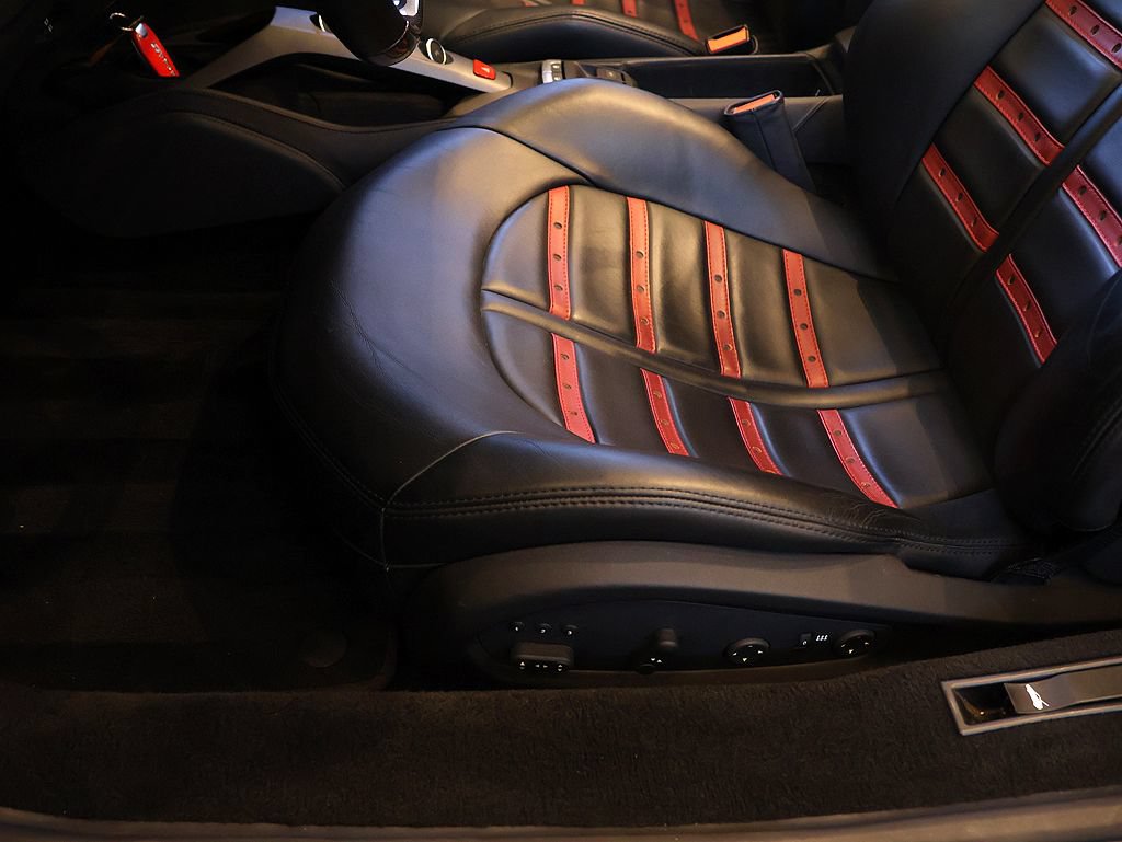 Certified 2018 Ferrari 488 Spider RWD image 33