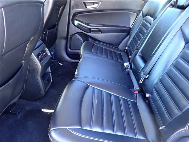Used 2024 Ford Edge SEL AWD/4WD image 9