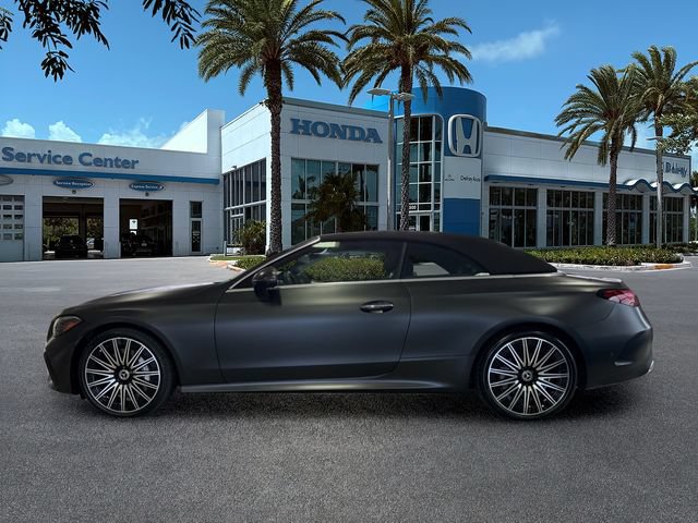 Used 2024 Mercedes-Benz CLE 450 4MATIC Cabriolet image 5