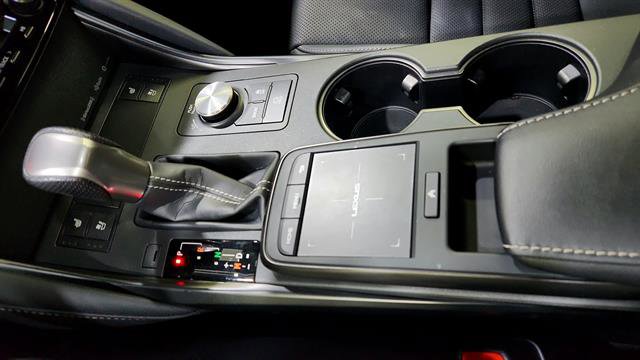 Used 2022 Lexus IS 350 F Sport w/ Accessory Package image 17