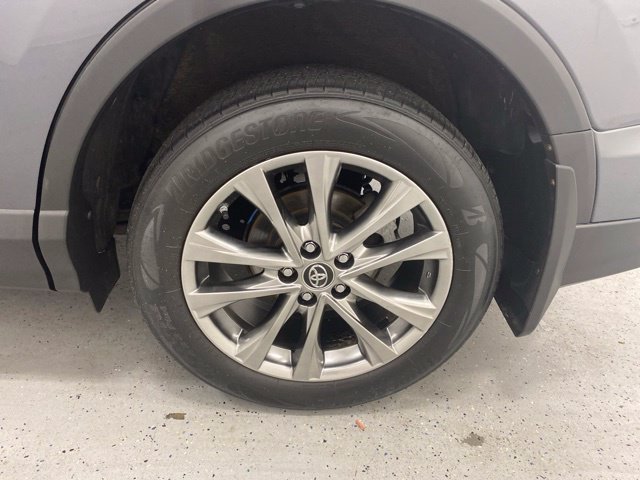 Used 2016 Toyota RAV4 Limited w/ Protection Package AWD/4WD image 10