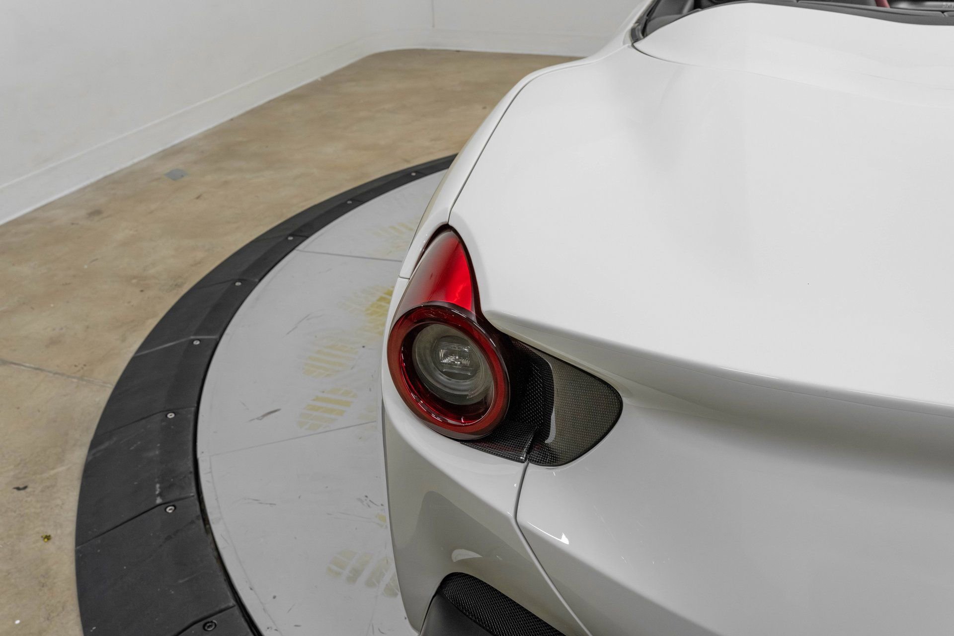 Certified 2020 Ferrari Portofino RWD image 52