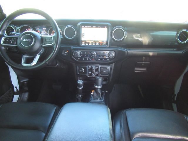 Used 2019 Jeep Wrangler Unlimited Sahara AWD/4WD image 12