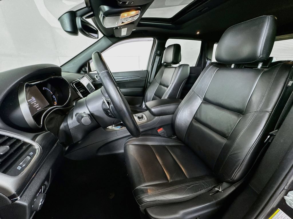 Used 2020 Jeep Grand Cherokee Limited w/ Premium Lighting Group AWD/4WD image 21