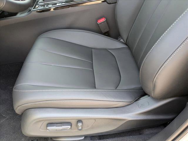 Used 2025 Acura ADX FWD image 4