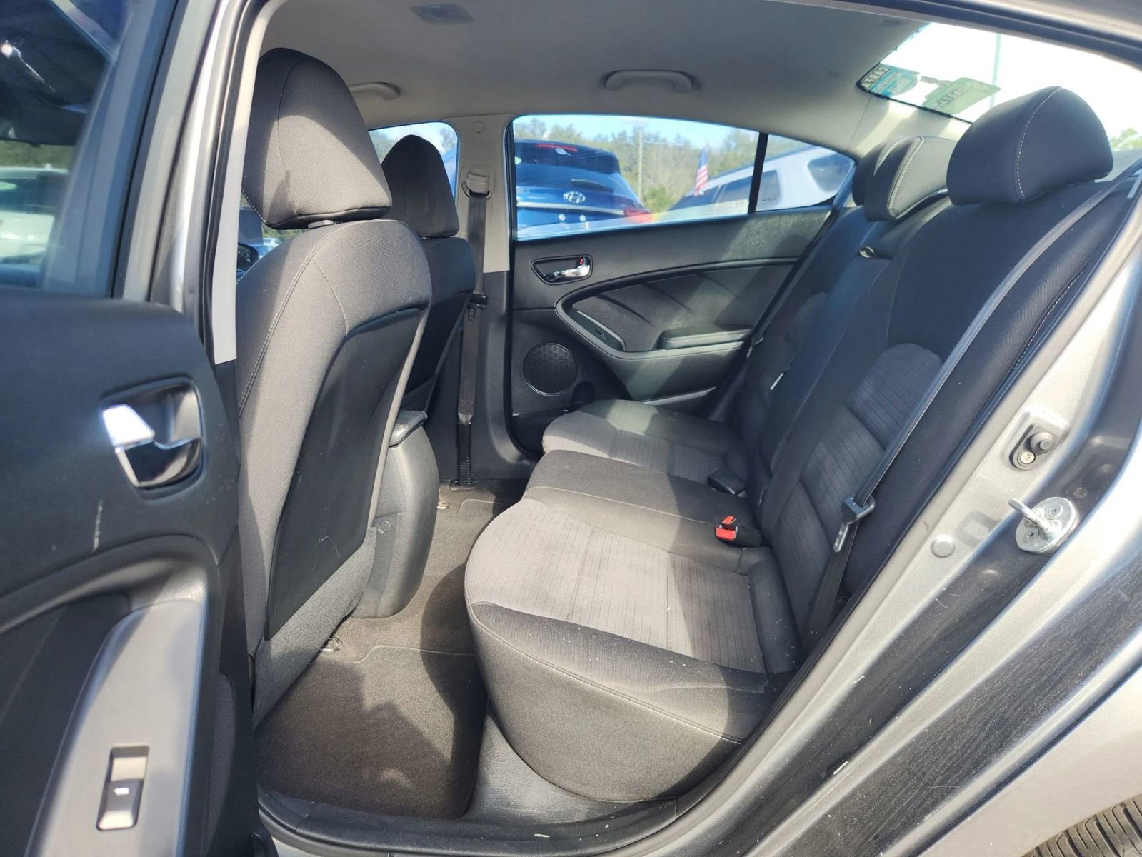 Used 2016 Kia Forte LX w/ LX Popular Plus Package image 10