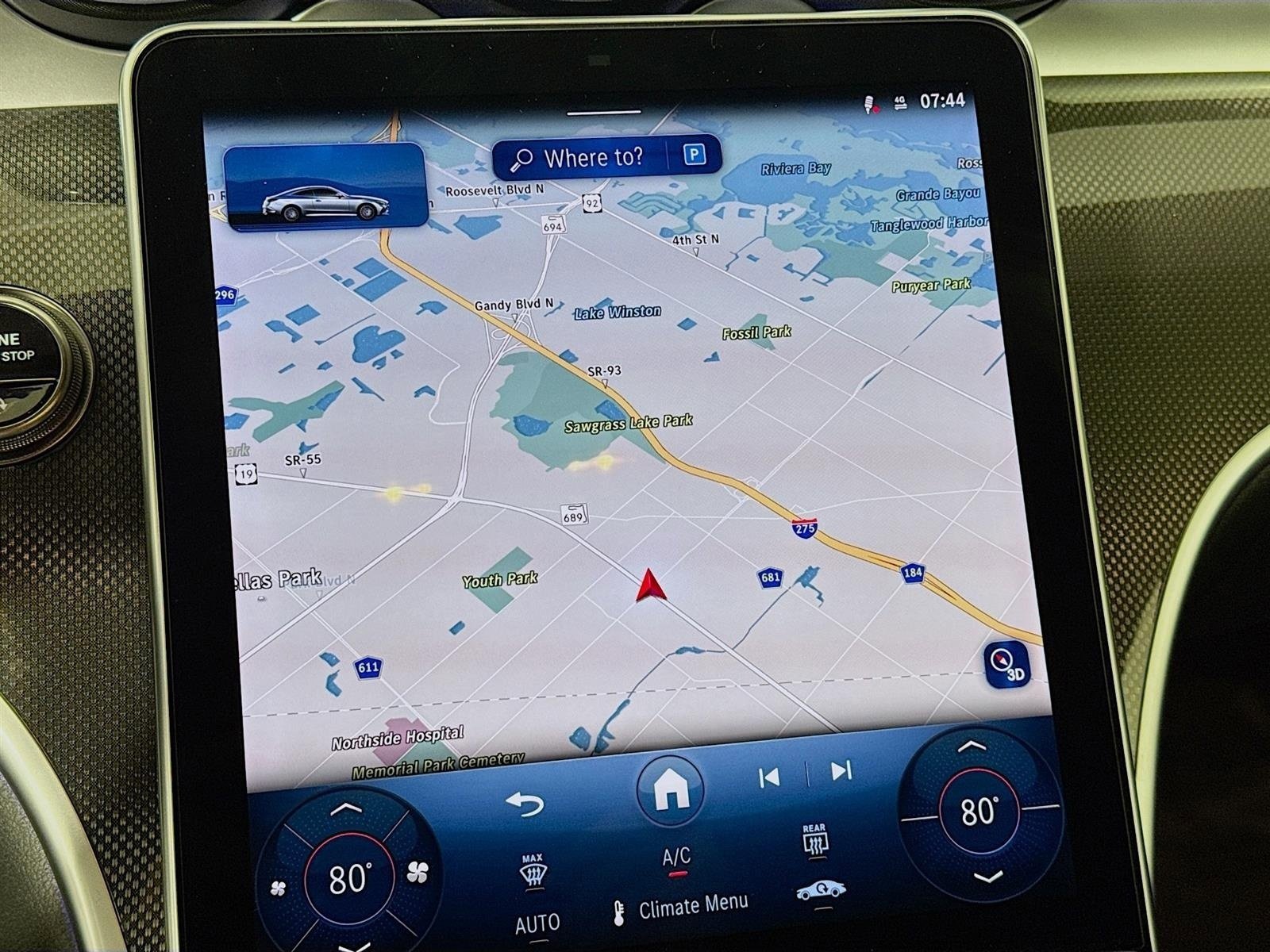 Used 2025 Mercedes-Benz CLE 300 4MATIC Coupe image 17