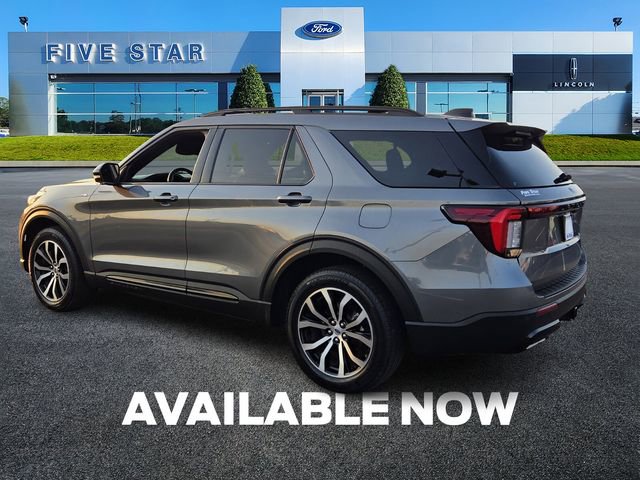 Used 2025 Ford Explorer ST-Line image 5