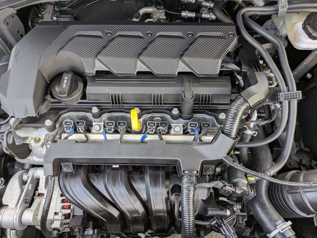 Used 2025 Hyundai Venue SEL FWD image 34