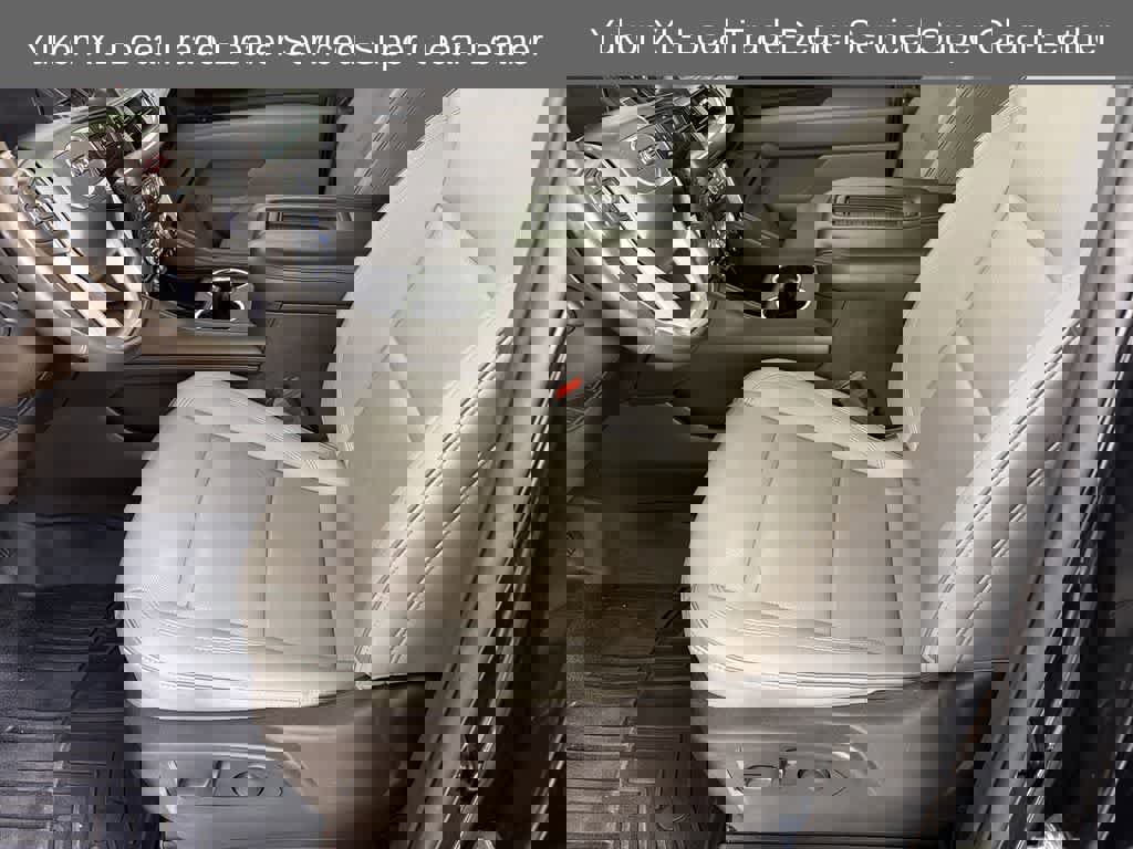 Used 2022 GMC Yukon XL SLT w/ SLT Luxury Package image 13