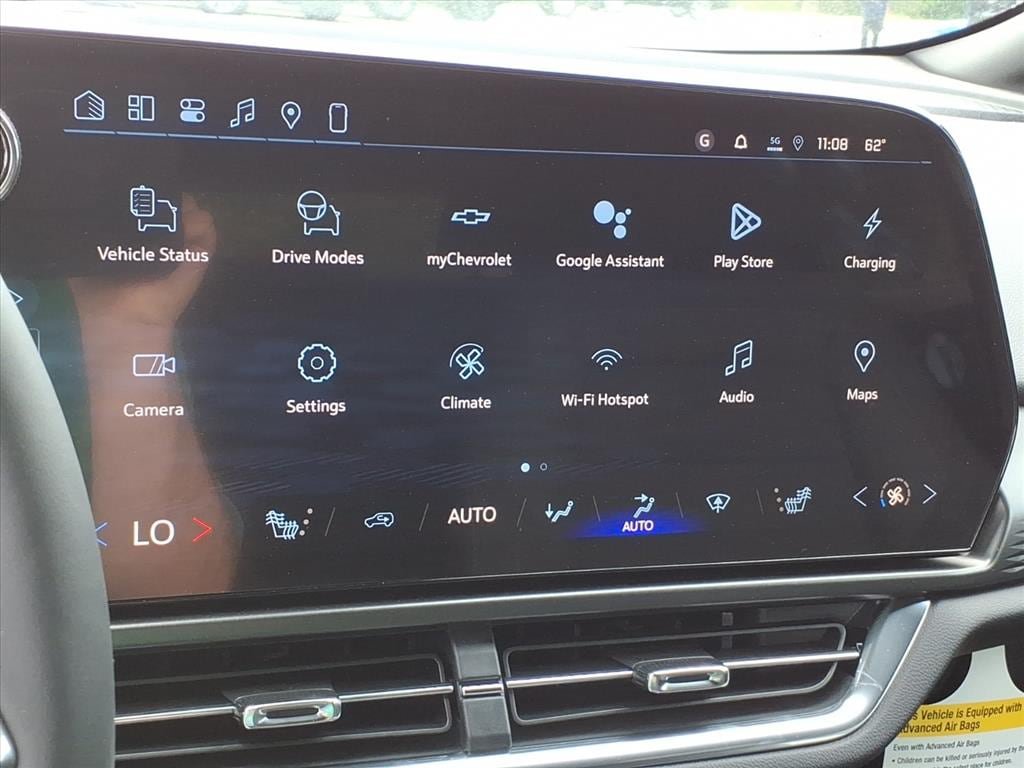 New 2026 Chevrolet Equinox EV LT w/ Comfort Package FWD image 11