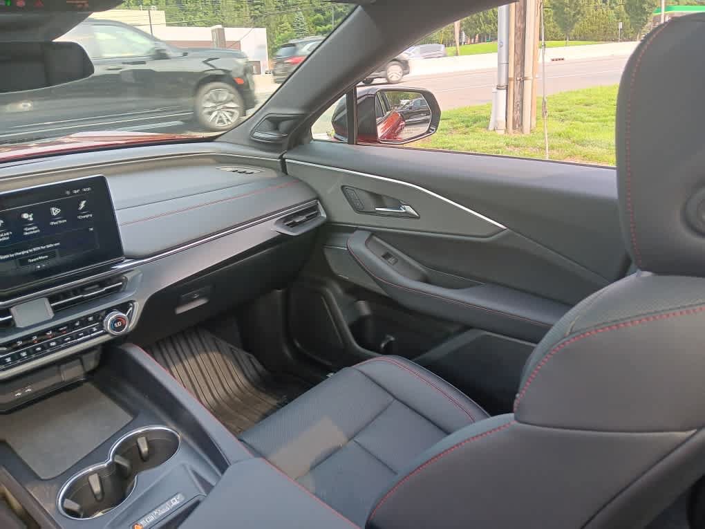 Used 2024 Acura ZDX A-Spec AWD/4WD image 12