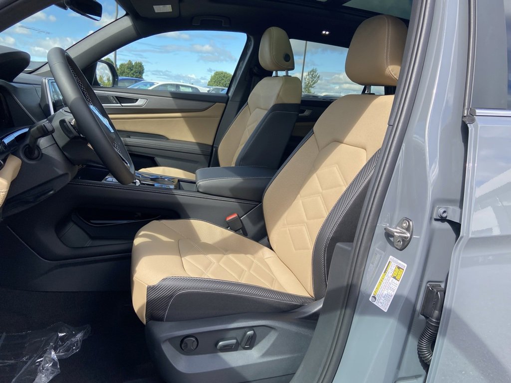 New 2026 Volkswagen Atlas Cross Sport SE image 8