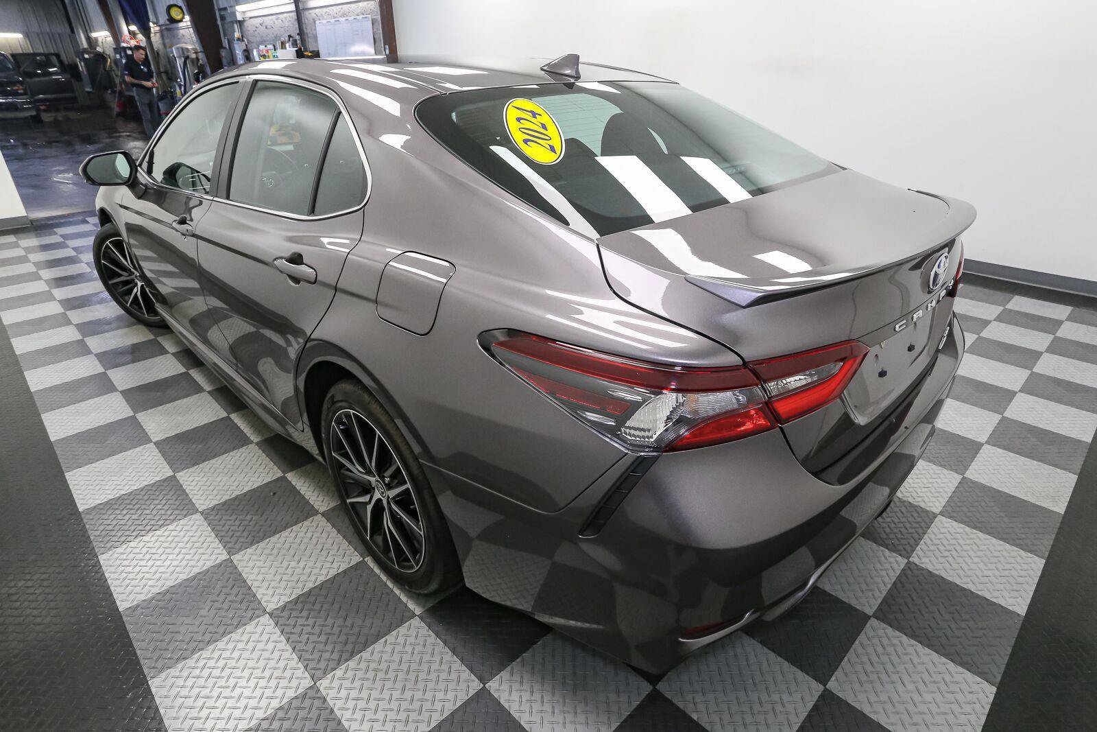 Certified 2024 Toyota Camry SE AWD/4WD image 10