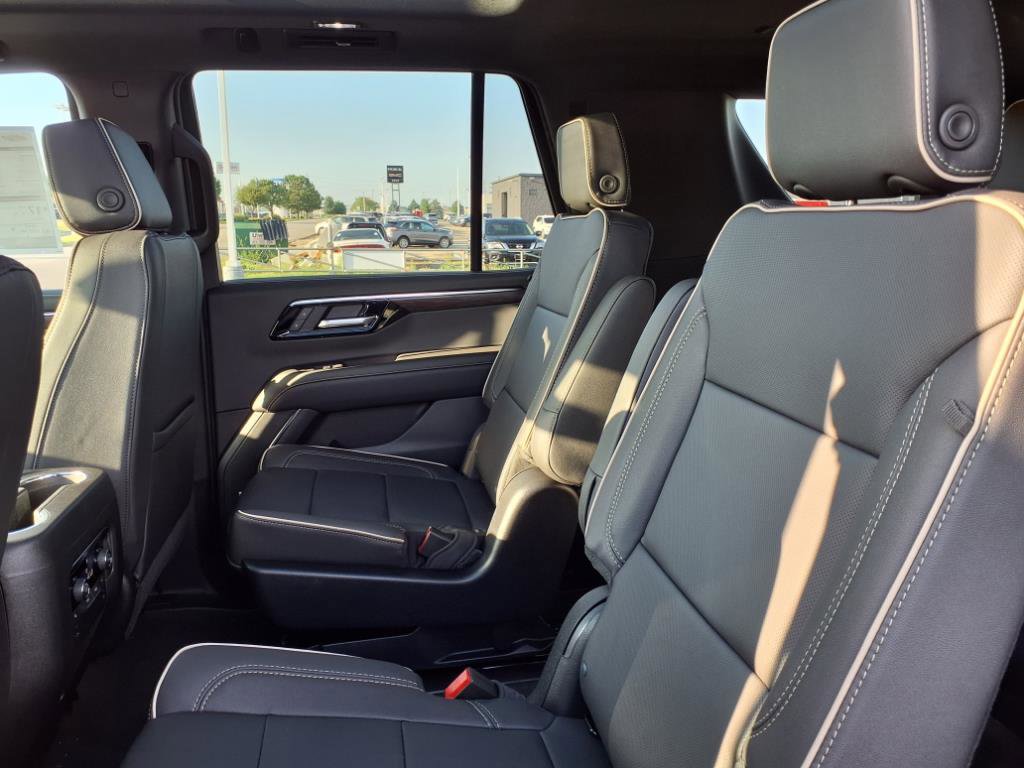 New 2025 Chevrolet Tahoe Premier w/ Sun And Tow Package image 13