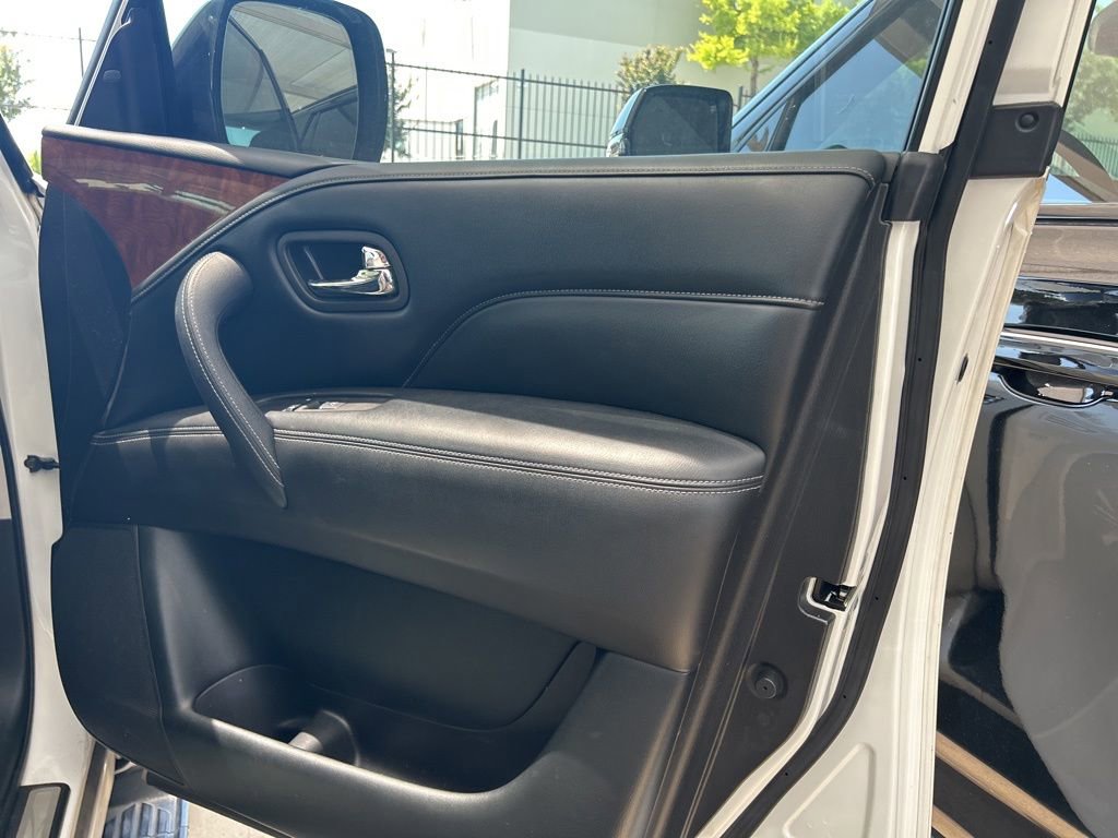 Used 2019 INFINITI QX80 Luxe w/ Proassist Package RWD image 14