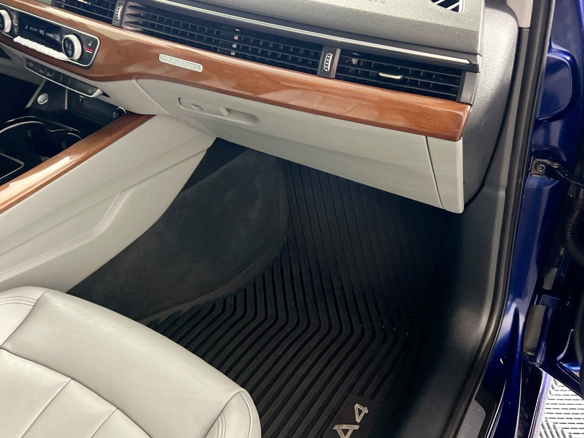 Used 2022 Audi A4 2.0T Premium w/ 18" Wheel Package image 35