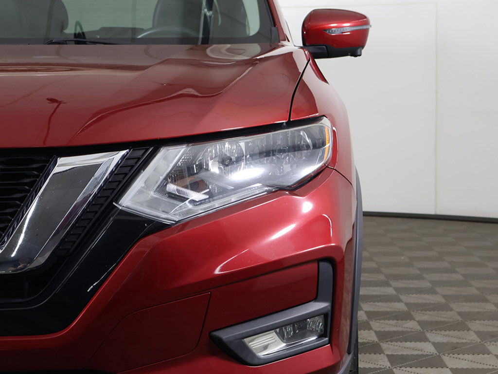 Used 2019 Nissan Rogue SL AWD/4WD image 14