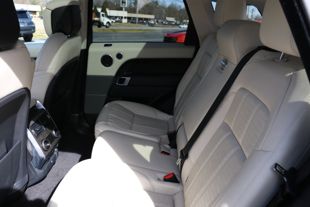 Used 2019 Land Rover Range Rover Sport HSE Dynamic image 33
