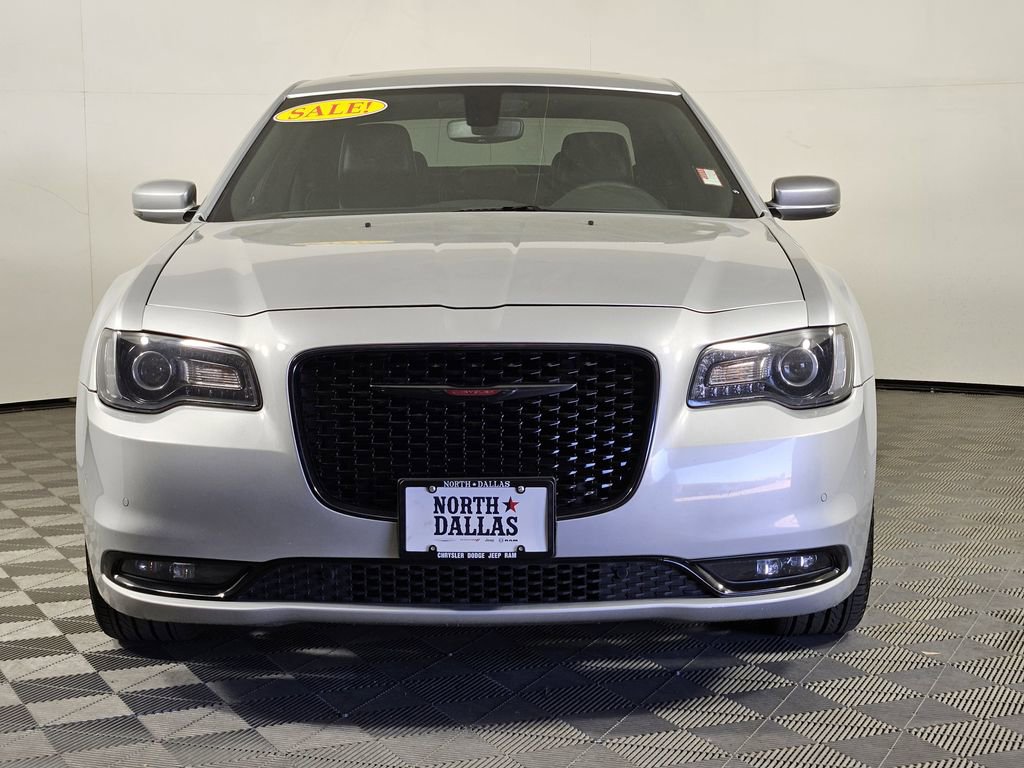 Used 2023 Chrysler 300 S image 2