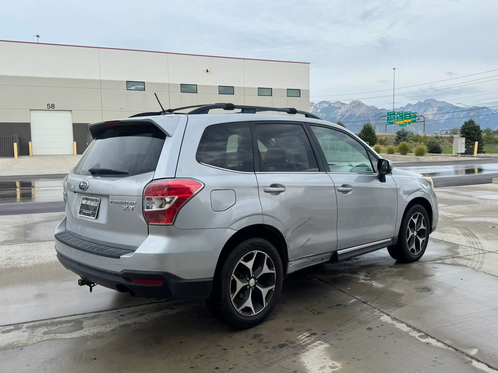 Used 2015 Subaru Forester 2.0XT Touring AWD/4WD image 5